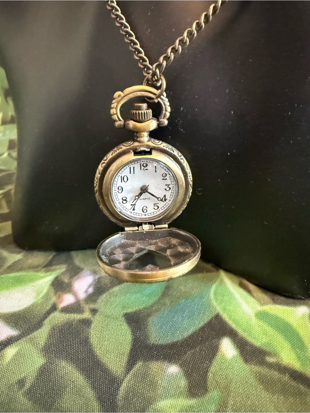 Vintage-Inspired Bronze Heart Pocket Watch Necklace - Women's Jewelry